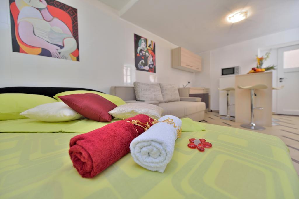 Apartments Carpe Diem Novigrad  Phòng bức ảnh
